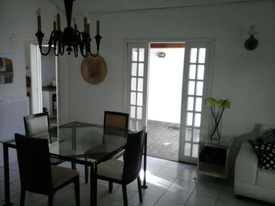 Linda Casa Para Temporada No Pero/Cabo Frio Eksteriør billede